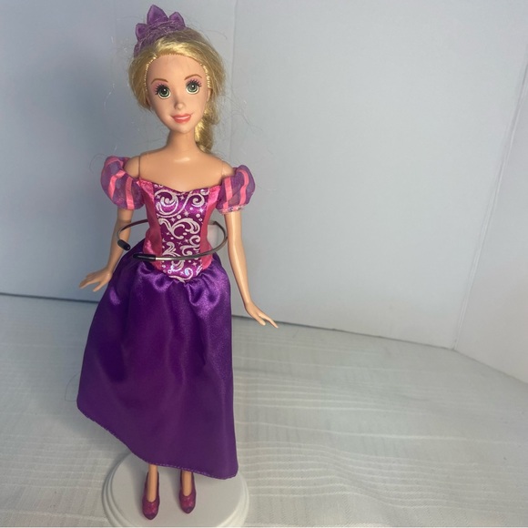 Disney Princess RAPUNZEL Doll Tangled Pink Purple Dress 11 inches - Picture 2 of 4